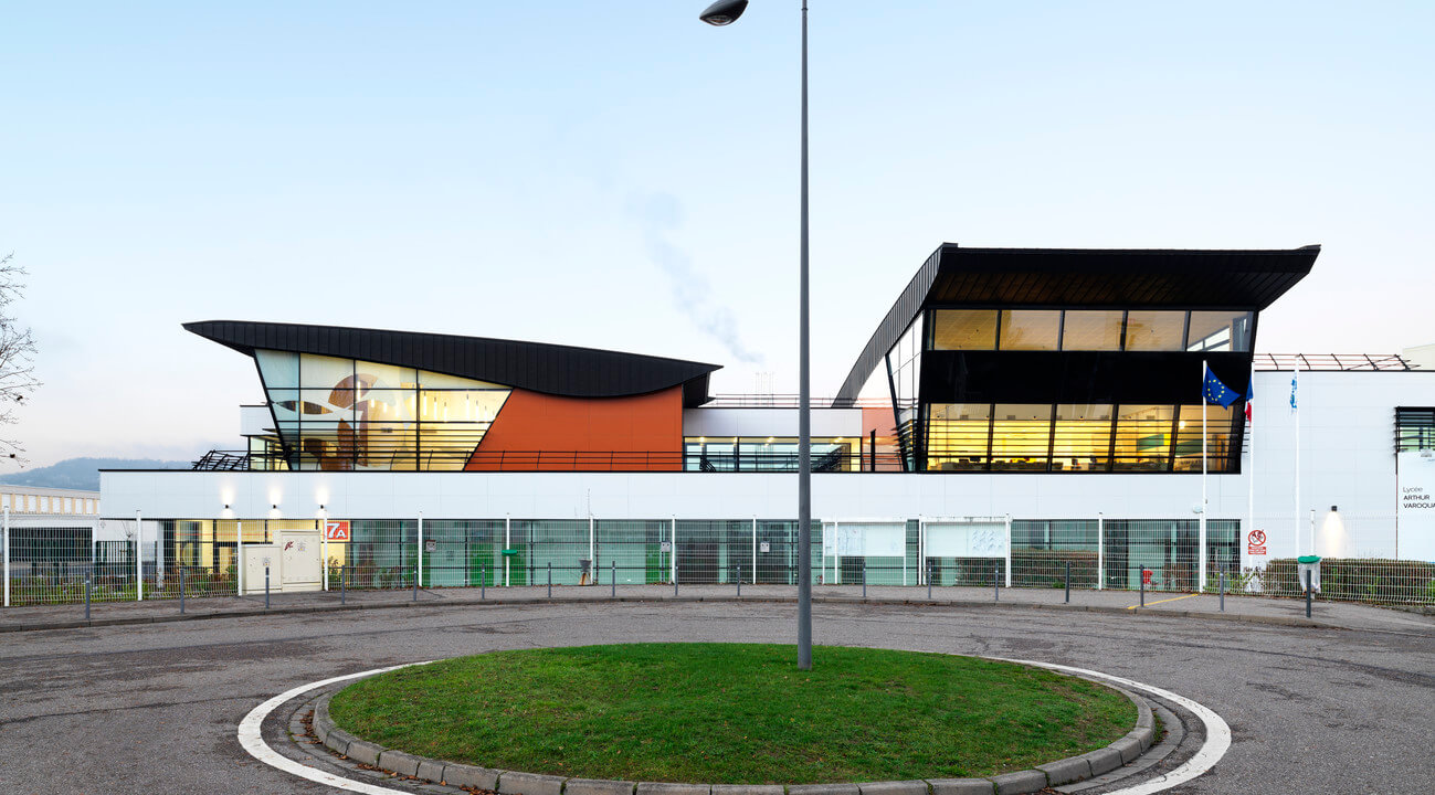 Lycee Varoquaux protisluneční sklo Sgg Cool Lite Xtreme, 70/33, sklo ve francouzských oknách i dvěří