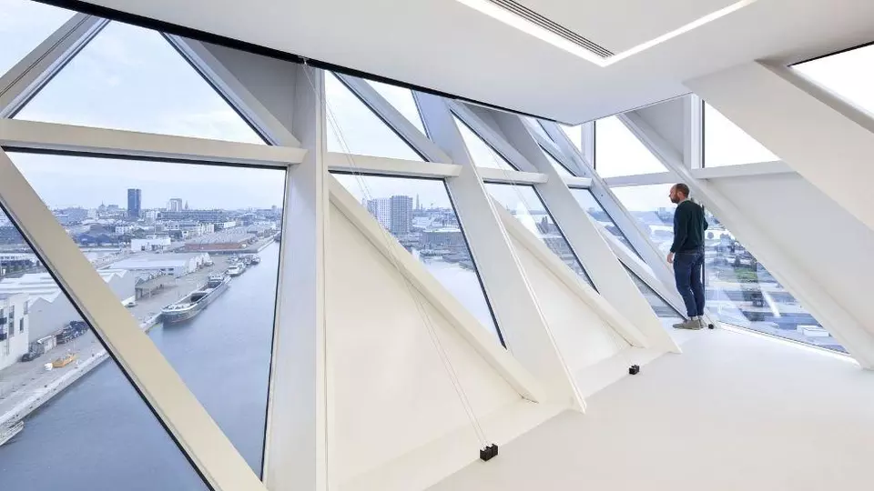 Akustické sklo Stadip® Silence protihlukové sklo do oken, vsg 44.1 44.2, protihluková izolace, Saint-Gobain Glass